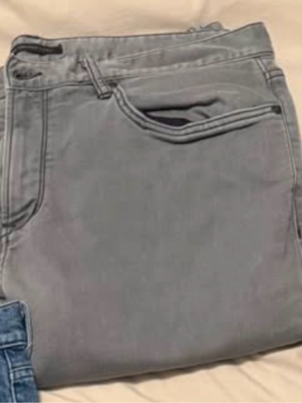 Men’s Jeans - Picture 3 of 3